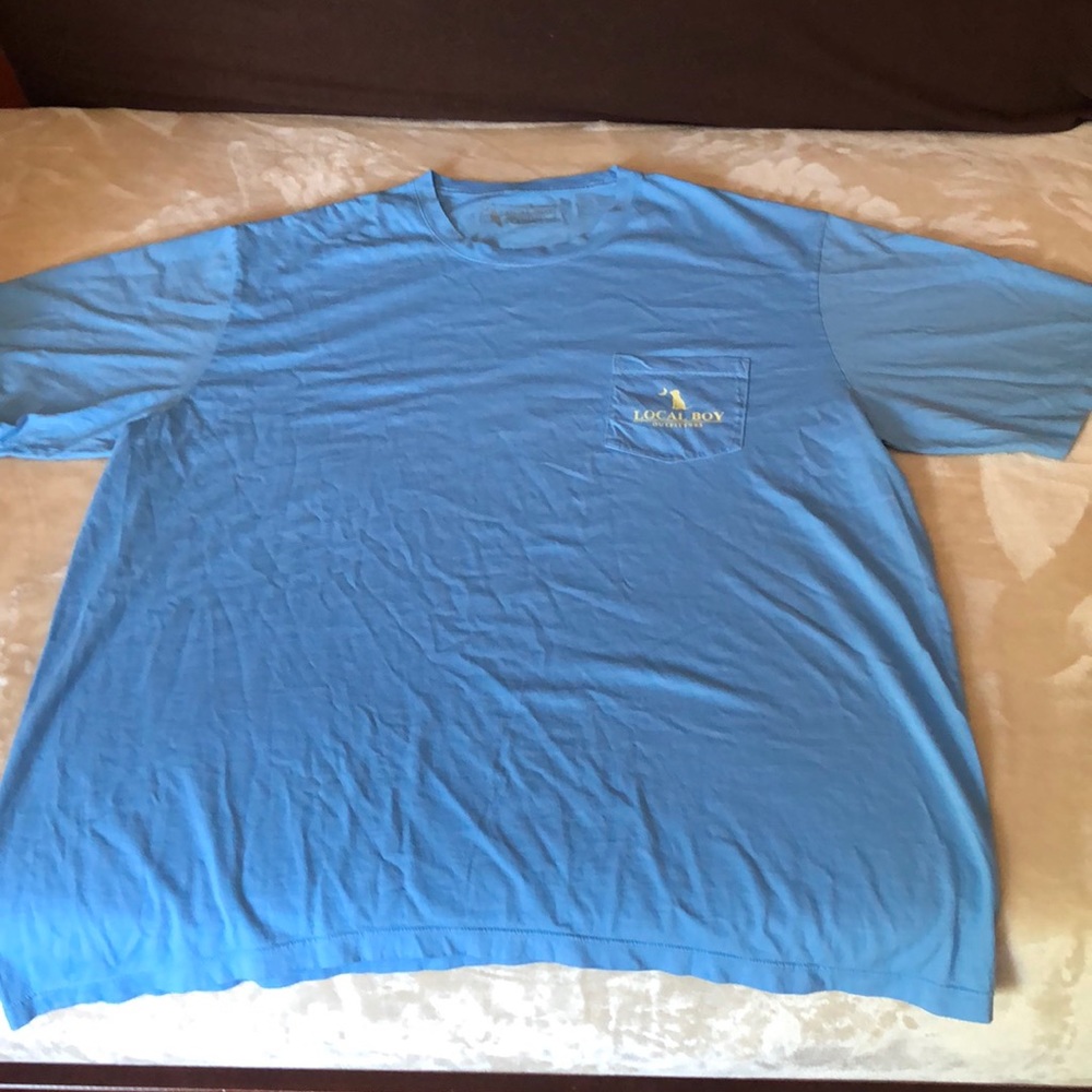 NWOT LOCAL BOY SC RIVERS T-SHIRT IN SKY BLUE
